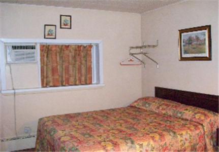 Hillside Inn Пемброк Экстерьер фото